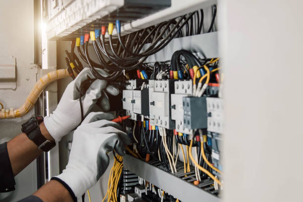 Best Electrical Contractors for Businesses  in Eldora, IA
